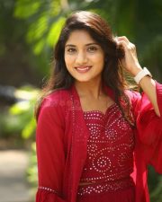 Telugu Actress Sri Nikitha at Alipiriki Allantha Dooramlo Movie Trailer Launch Photos 01