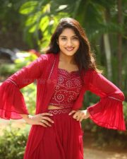 Telugu Actress Sri Nikitha at Alipiriki Allantha Dooramlo Movie Trailer Launch Photos 13