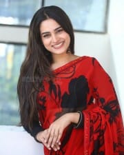 Tollywood Actress Ayesha Khan at Mukhachitram Movie Interview Photos 29