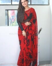 Tollywood Actress Ayesha Khan at Mukhachitram Movie Interview Photos 31