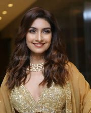 Actress Phalguni Khanna at Joruga Hushaaruga Shikaru Podhama Motion Poster Launch Event Pictures 06