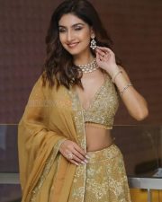 Actress Phalguni Khanna at Joruga Hushaaruga Shikaru Podhama Motion Poster Launch Event Pictures 41