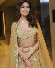 Actress Phalguni Khanna at Joruga Hushaaruga Shikaru Podhama Motion Poster Launch Event Pictures 63