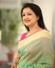 Actress Gautami at Anni Manchi Sakunamule Interview Pictures 16