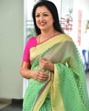Actress Gautami at Anni Manchi Sakunamule Interview Pictures 31