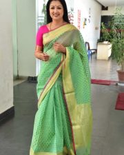 Actress Gautami at Anni Manchi Sakunamule Interview Pictures 32