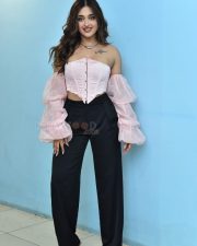 Actress Gayatri Bharadwaj at Cult Movie Teaser Launch Photos 07