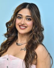 Actress Gayatri Bharadwaj at Cult Movie Teaser Launch Photos 12