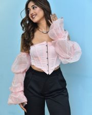 Actress Gayatri Bharadwaj at Cult Movie Teaser Launch Photos 36