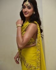 Actress Gayatri Bhardwaj at Tiger Nageswara Rao Pre Release Event Photos 06