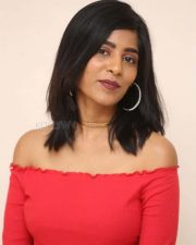 Actress Gayatri Gupta At Burrakatha Movie Teaser Launch Photos 08