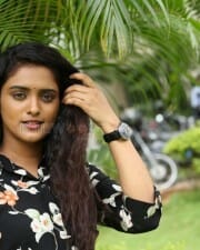 Actress Roopa Koduvayur at Mr Pregnant Movie Song Launch Photos 03