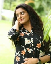 Actress Roopa Koduvayur at Mr Pregnant Movie Song Launch Photos 06