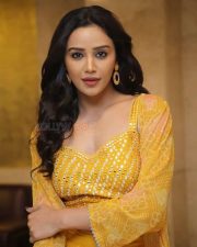 Actress Simran Gupta at Anveshi Pre Release Event Photos 17