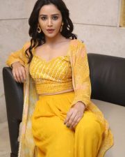 Actress Simran Gupta at Anveshi Pre Release Event Photos 24