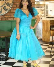 Actress Vishnu Priya At The Baker And The Beauty Telugu Webseries Trailer Launch Pictures 19