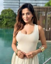 Bold and Sexy Kate Sharma in a Sleeveless Ribbed Tank Top with a Marching Skirt Pictures 02