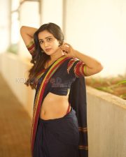 Charming Actress Anaira Gupta in a Navy Blue Tribal Border Saree Photos 05 Charming Actress Anaira Gupta in a Navy Blue Tribal Border Saree Photos 05