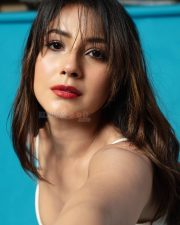 Desirable Shehnaaz Gill Cleavage in a White Peplum Corset Top Photos 10