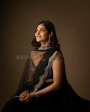 Glamorous Bigg Boss Losliya Photoshoot Stills 01