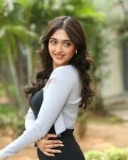 Heroine Gayatri Bhardwaj at Tiger Nageswara Rao Interview Photos 35