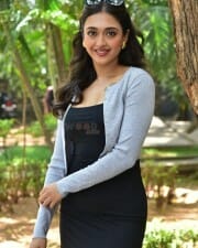 Heroine Gayatri Bhardwaj at Tiger Nageswara Rao Interview Photos 47