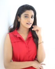Heroine Roopa Koduvayur at Sarangapani Jathakam Success Meet Photos 05