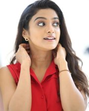 Heroine Roopa Koduvayur at Sarangapani Jathakam Success Meet Photos 14