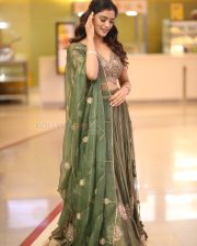 Heroine Roopa Koduvayur at Sarangapani Jathakam Trailer Launch Pictures 11