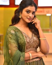 Heroine Roopa Koduvayur at Sarangapani Jathakam Trailer Launch Pictures 52
