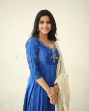 Heroine Shivani Nagaram at Hey Balwanth Movie Thank you Meet Pictures 01