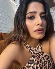 Hot Kate Sharma Boobs Cleavage in an Animal Printed Top Pictures 03 Hot Kate Sharma Boobs Cleavage in an Animal Printed Top Pictures 03