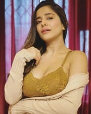 Punjabi Actress Kate Sharma Sexy Pictures 01