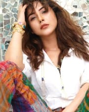 Stunning Shehnaaz Gill in a White Shirt and Multicolor Pants Photoshoot Pictures 02