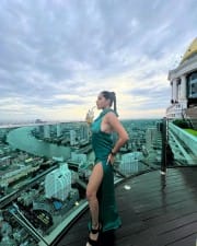 Stunning Simran Kaur Bangkok Holiday Pictures 02