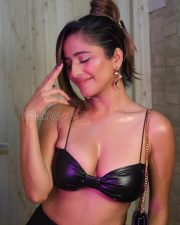Tempting Kate Sharma Cleavage in a Black Leather Bandeau Bra Top Photos 01