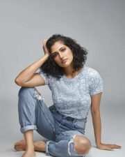The Good Wife Actress Kubbra Sait Picture 01