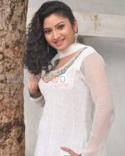 Vishnu Priya Photos 26