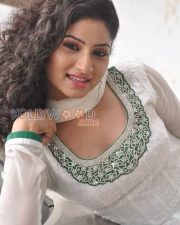 Vishnu Priya Photos 29