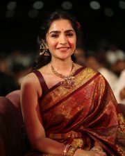 Heroine Rukmini Vasanth at Kantara Chapter 1 Pre Release Event Photos 12