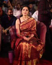 Heroine Rukmini Vasanth at Kantara Chapter 1 Pre Release Event Photos 17