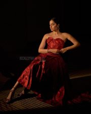 Toxic Heroine Rukmini Vasanth in a Red Strapless Corset Bodice Dress Pictures 04
