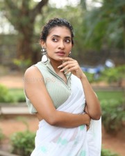 Actress Gnaneswari Kandregula at Mayalo Movie Press Meet Pictures 04