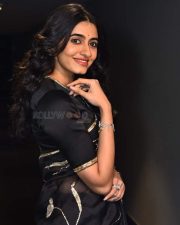 Actress Maanasa Choudhary at Aaryan Movie Pre Release Event Pictures 25