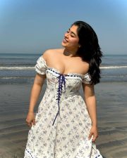 Breathtaking Nikita Sharma in a Square Neck Beach Long Dress with Puff Short Sleeve Photos 02