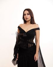 Captivating Kusha Kapila in a Black Bodycon Dress Photos 03