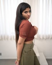 Cute Actress Pragya Nagra in a Brown Top and Green Pant Photos 06
