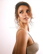 Dhadak 2 Actress Tripti Dimri Hot in a Bralette with Thigh Slit Gown Pictures 02 Dhadak 2 Actress Tripti Dimri Hot in a Bralette with Thigh Slit Gown Pictures 02