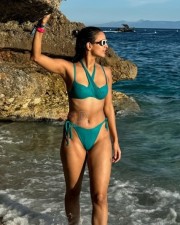 Erotic Tripti Dimri in a Green Bikini Photo 01 Erotic Tripti Dimri in a Green Bikini Photo 01