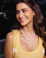 Gorgeous Prakriti Pavani in a Yellow Kurta Photos 01